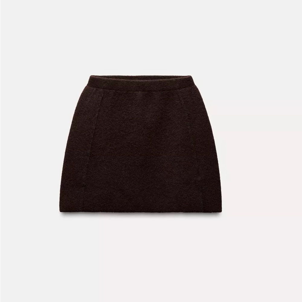 Elegant Brown Skirt
